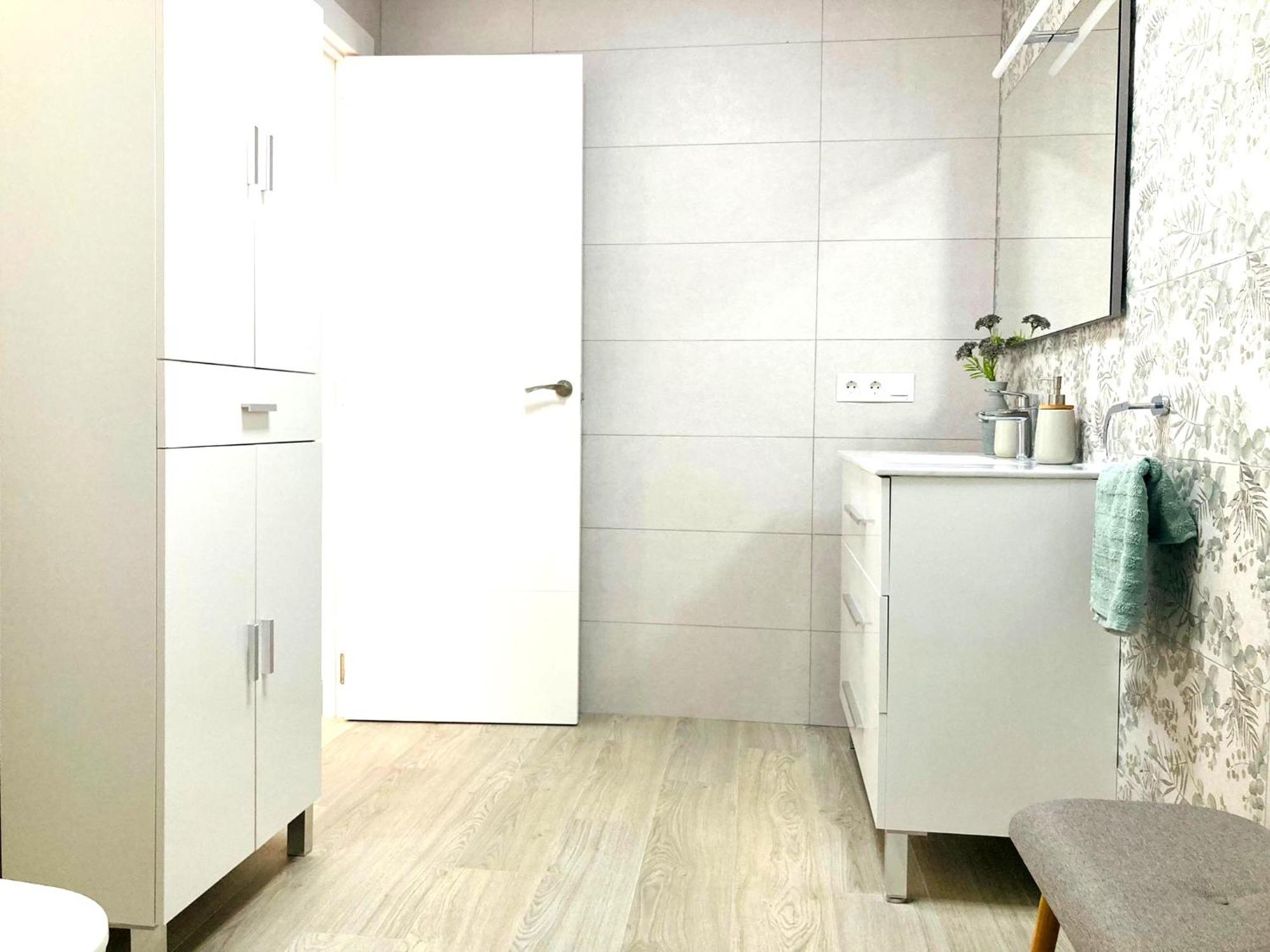 Apartamento Entero Con Solarium En Sabinillas, Con Piscina Y Al Lado Del Puerto De La Duquesa Manilva Εξωτερικό φωτογραφία